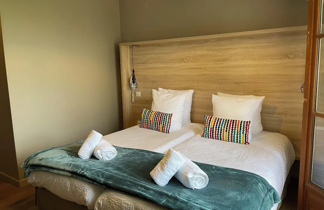 Hotel Mendionde-1